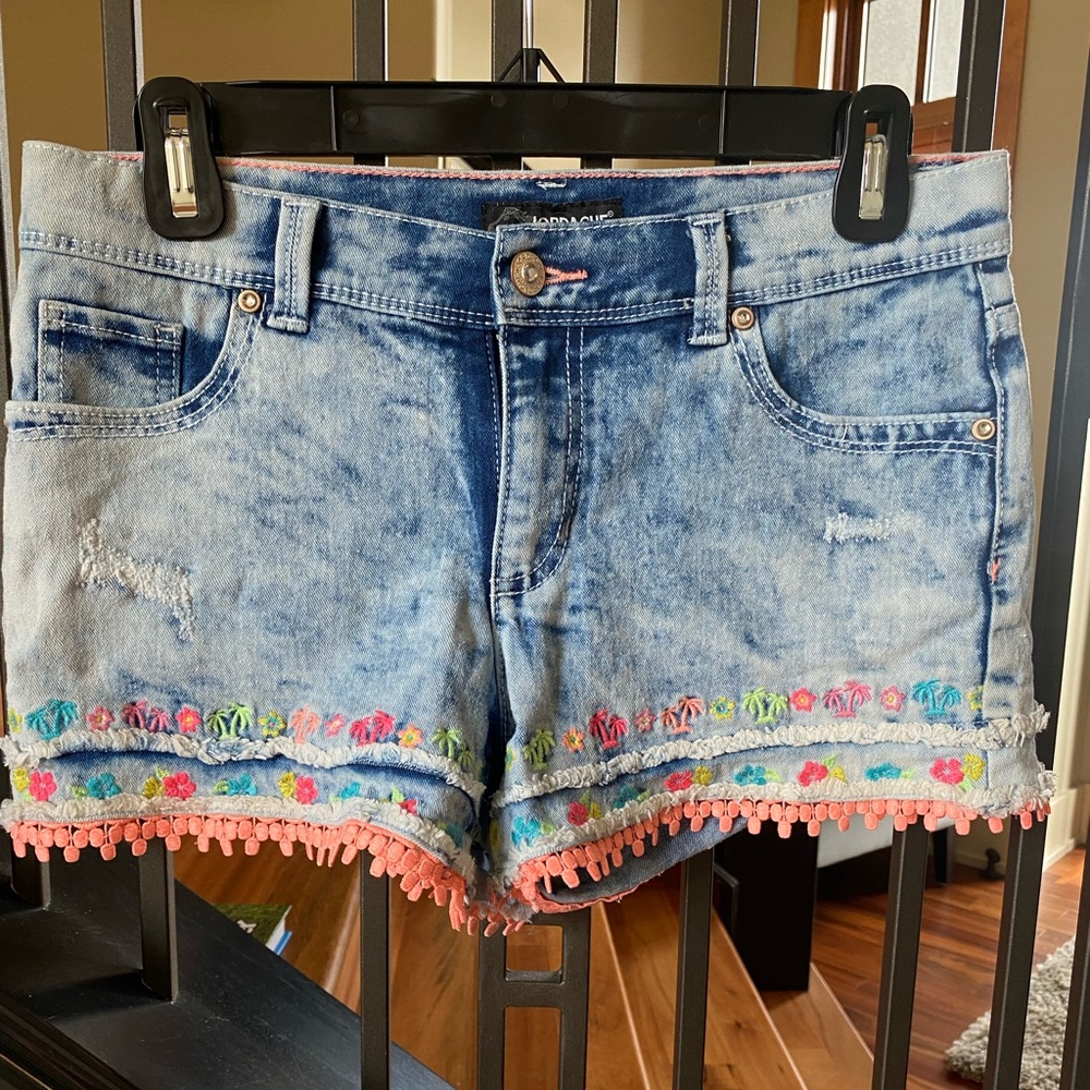 Girls Jordache faded blue dye shorts